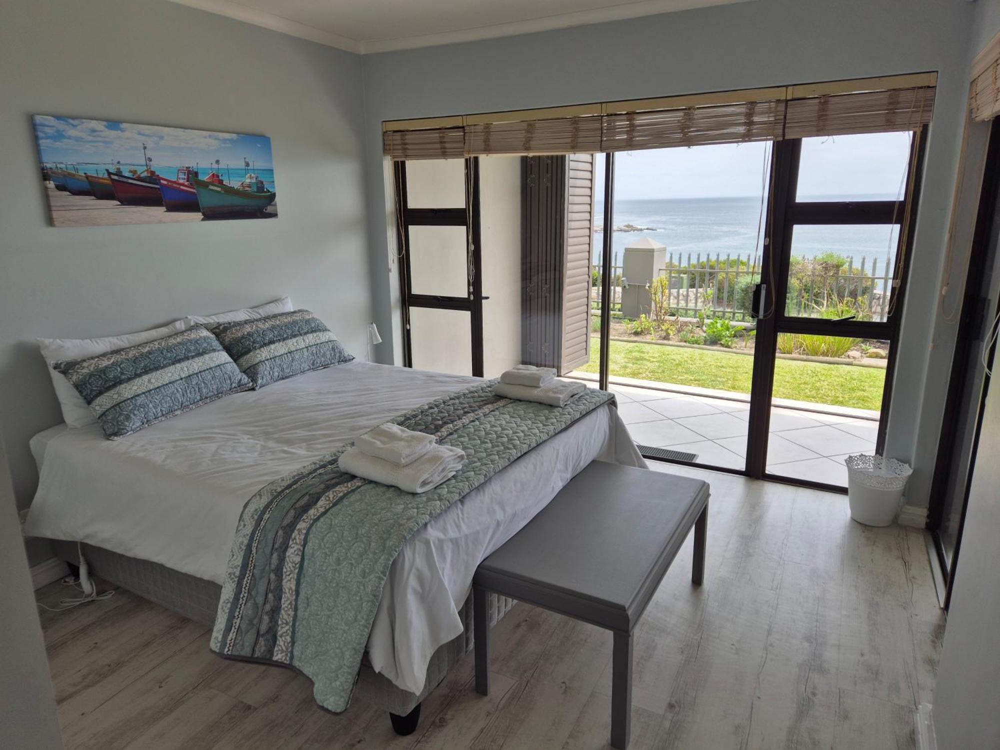 Sage At Whale Cove - Sea Facing Apartment De Kelders Esterno foto